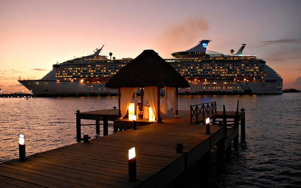 **** Resort El Cid La Ceiba Beach (Adults Only) Cozumel Mexico